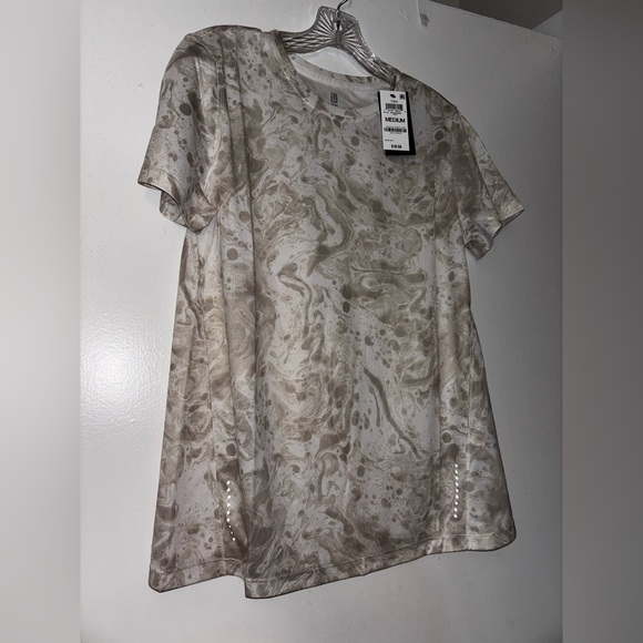 Ideology workout top NWT - Picture 1 of 1